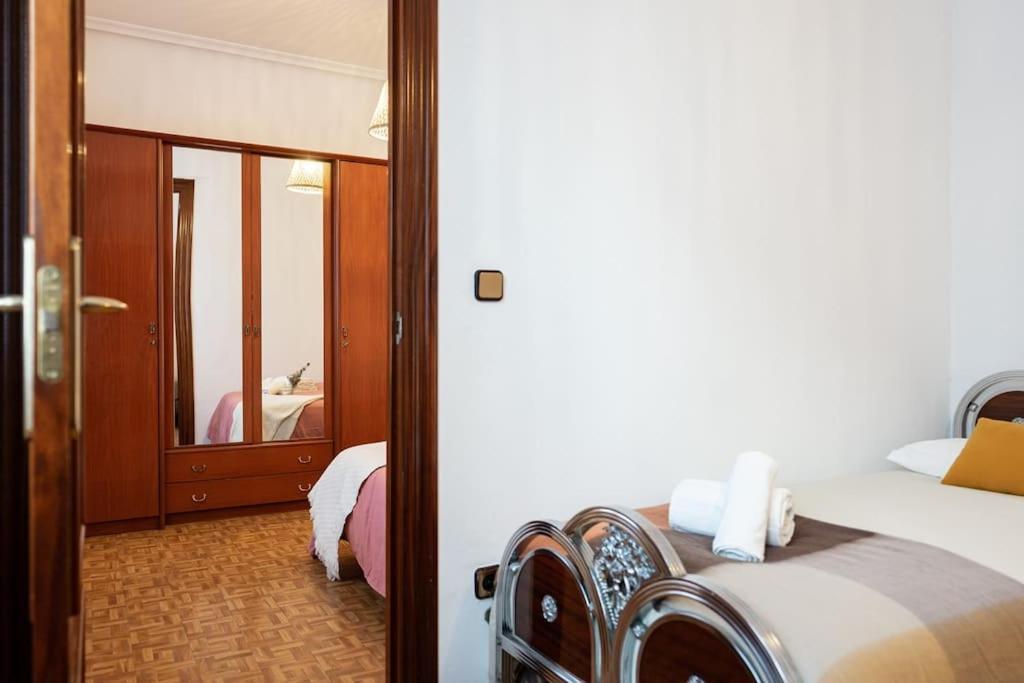 Apartamento Trisquel กิฮอน ภายนอก รูปภาพ