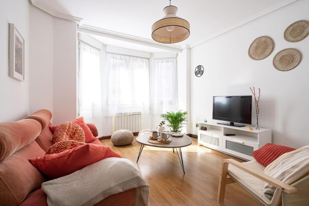 Apartamento Trisquel กิฮอน ภายนอก รูปภาพ