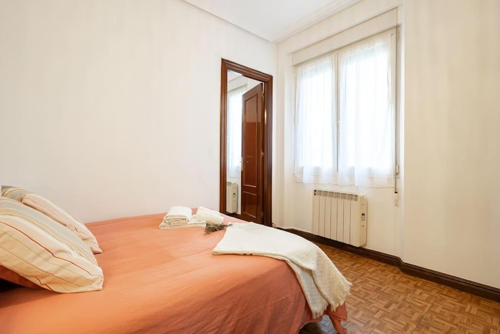Apartamento Trisquel กิฮอน ภายนอก รูปภาพ