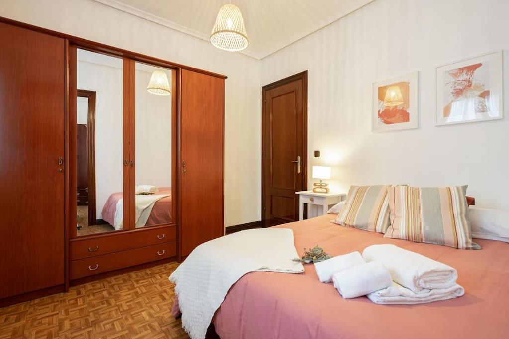 Apartamento Trisquel กิฮอน ภายนอก รูปภาพ