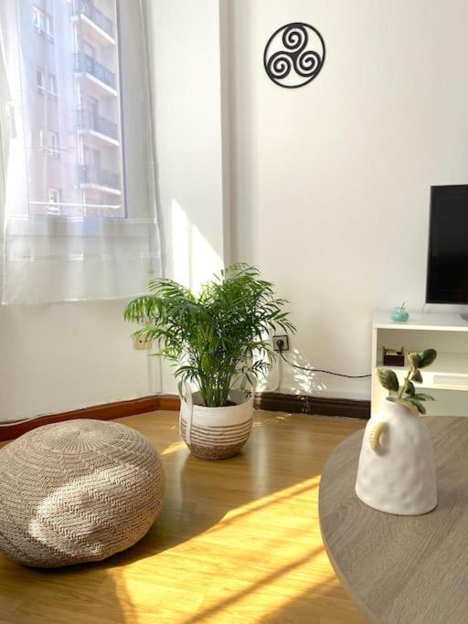 Apartamento Trisquel กิฮอน ภายนอก รูปภาพ