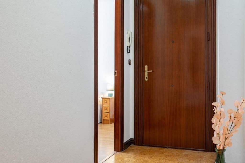 Apartamento Trisquel กิฮอน ภายนอก รูปภาพ